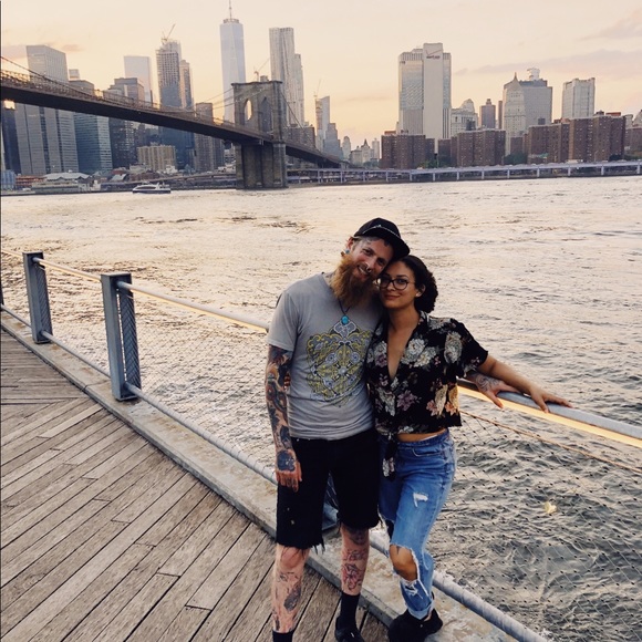 Info about seller - Picture 4 of 6